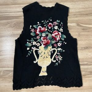 VTG Capacity Floral Embroidery Grannycore Knit Sweater Vest Needlepoint Top